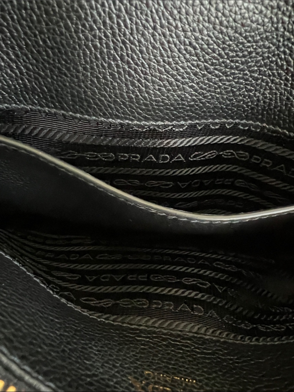 Elegant Like New Prada Black Leather Top-Handle Purse - Picture 10 of 13